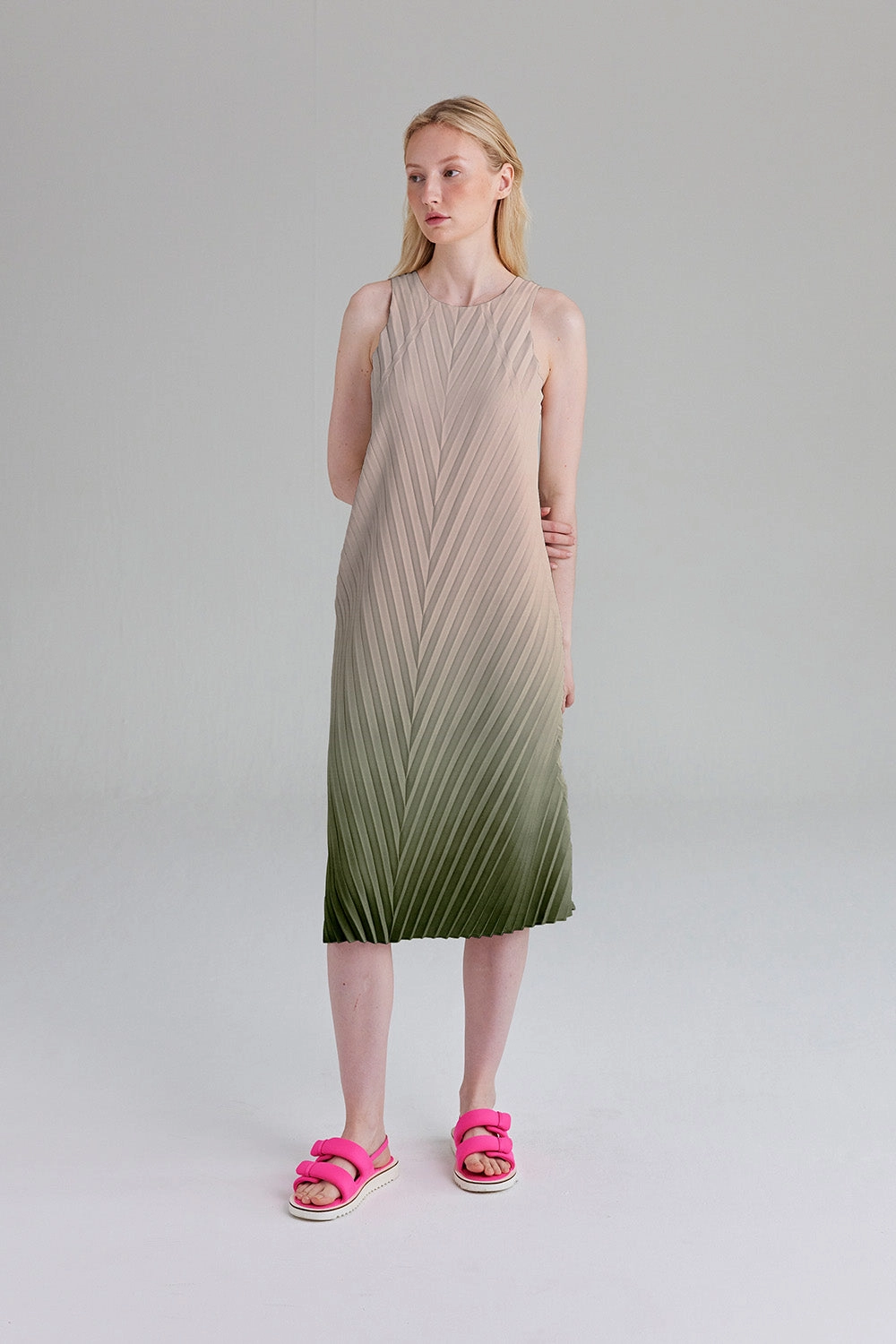 EMMA GRADIENT