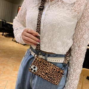 For iPhone 13 Leopard Crossbody Shockproof TPU Phone Case with Lanyard