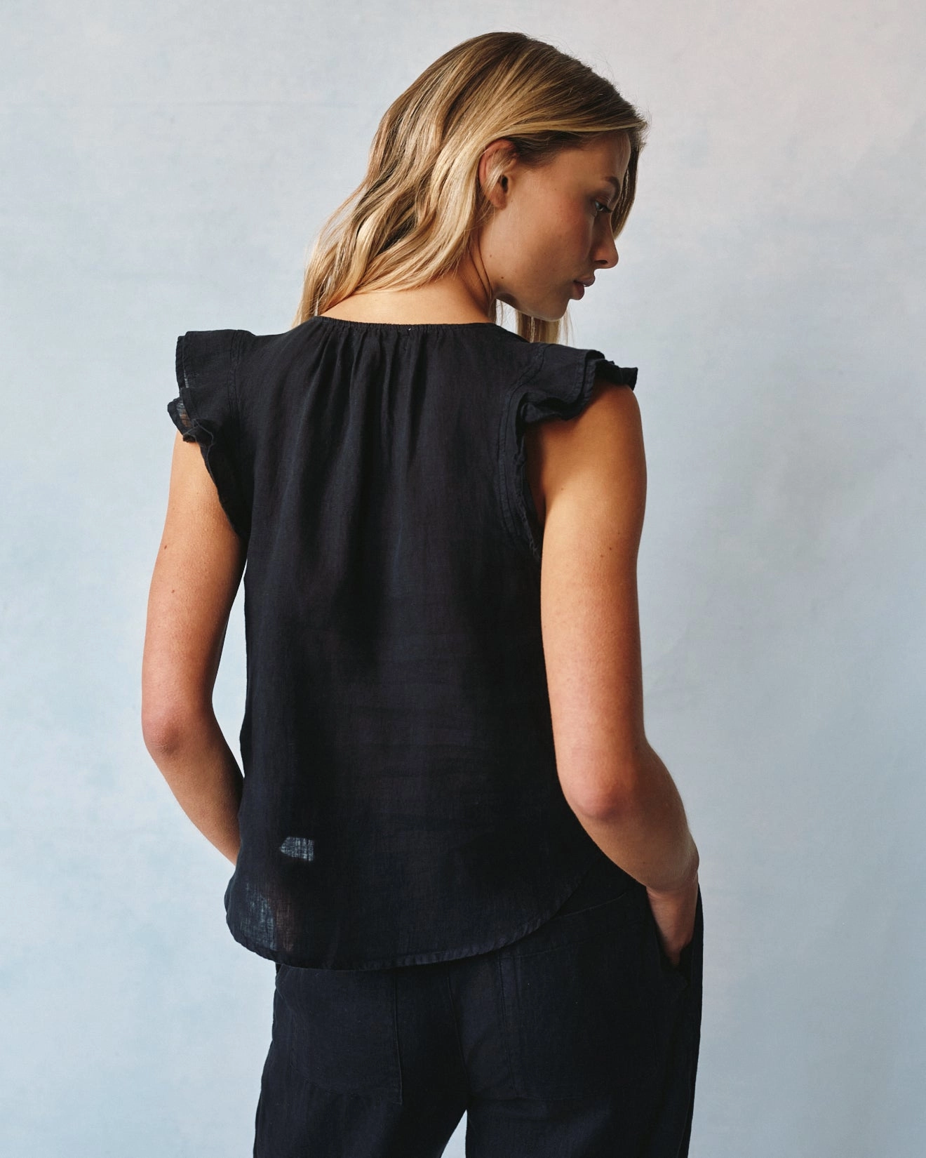 Linen Ruffle Sleeve Top - Black