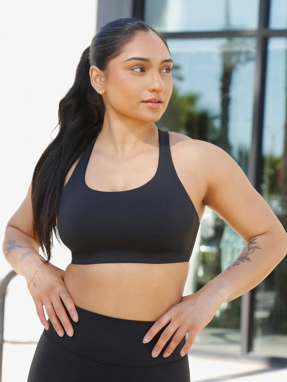 LULULEMON BLACK ENERGY BRA EVOLVE