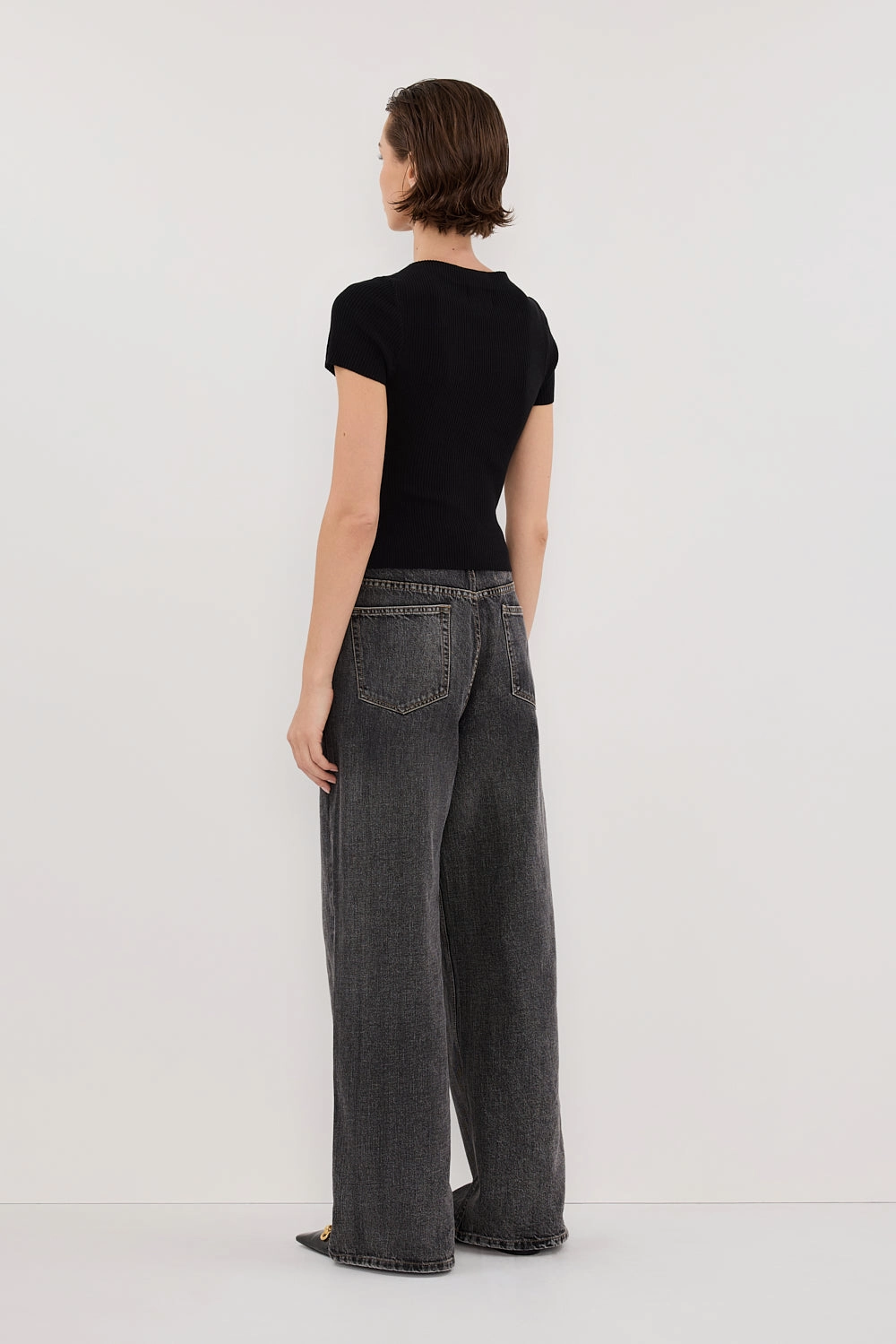 MAX BLACK BOAT NECK KNIT TOP