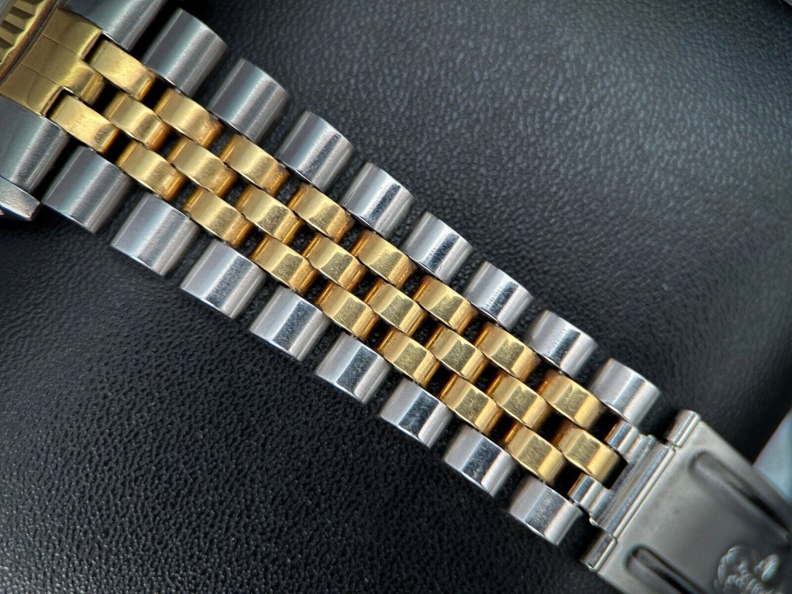 Rolex Datejust 36 16233 Steel & Yellow Gold Jubilee Champagne Dial Watch