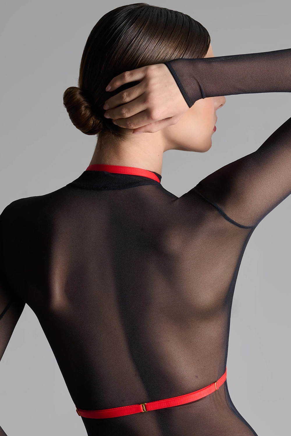 Signature Harness Red