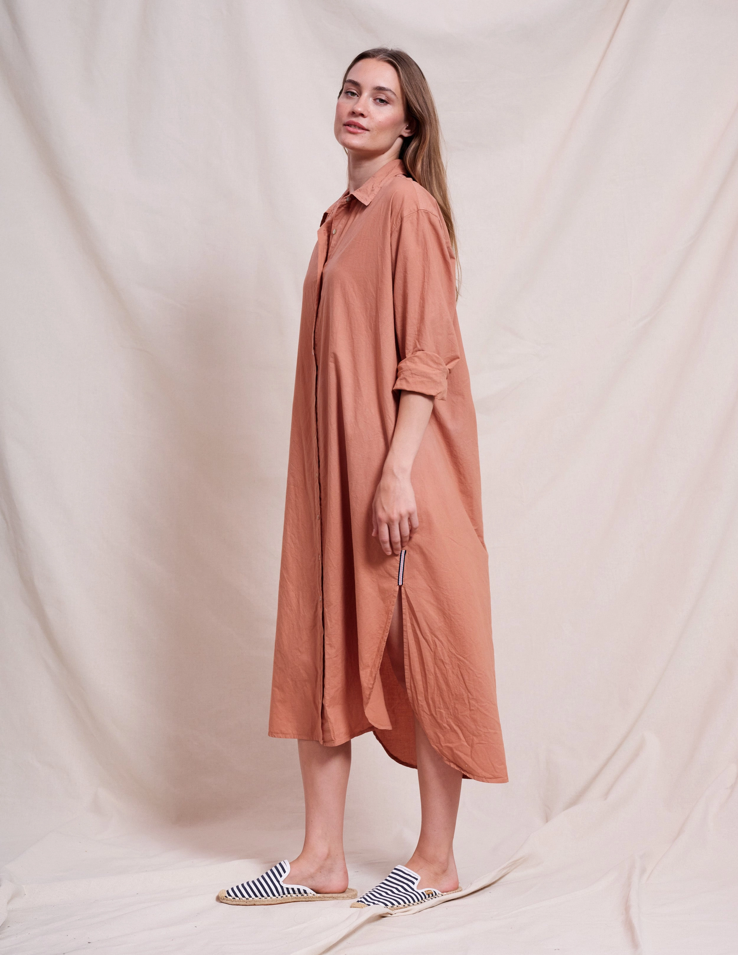 Sundry Midi Easy Shirt Dress in Vintage Rust
