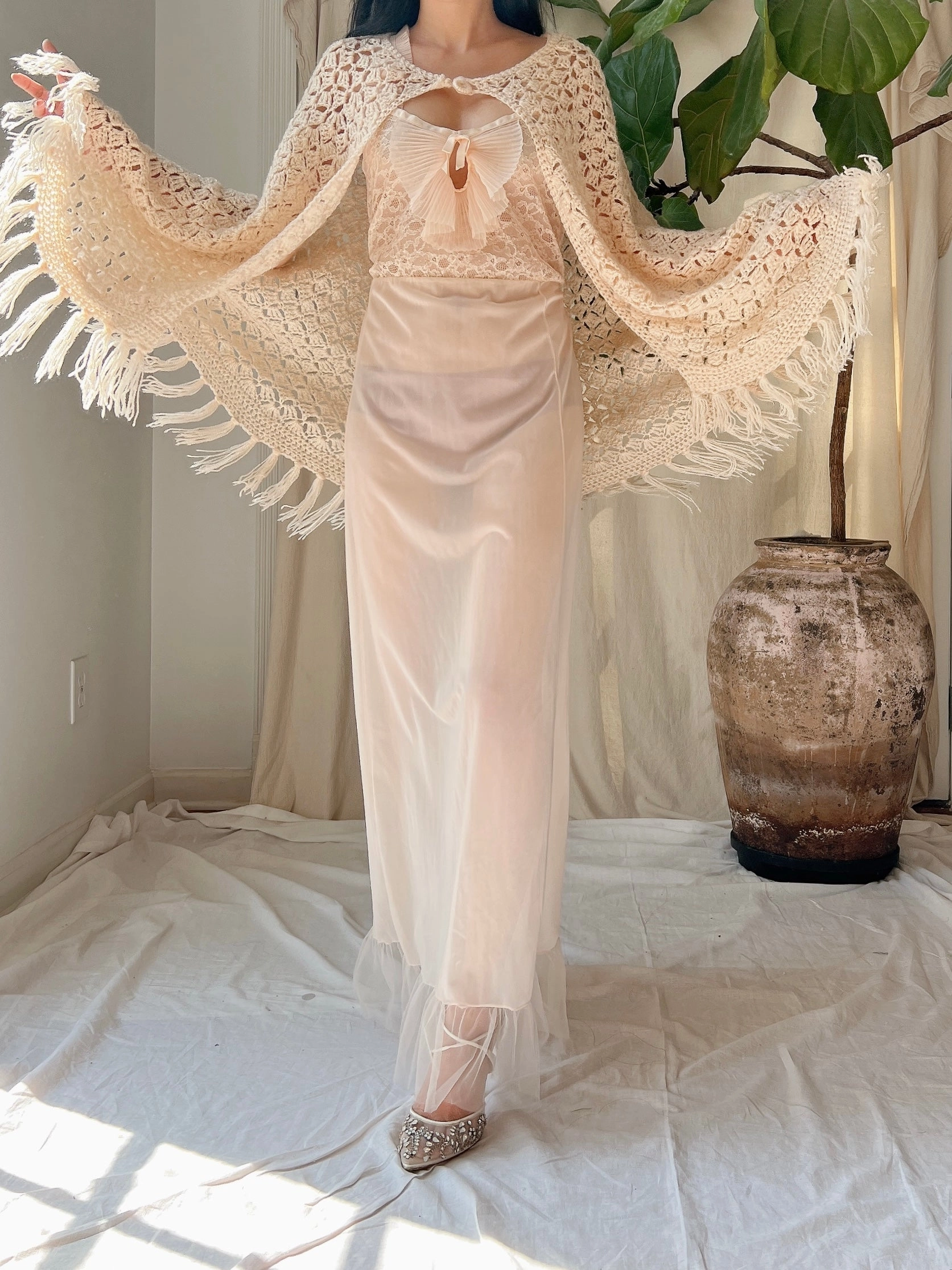 Vintage Crochet Cape Shawl - OSFM