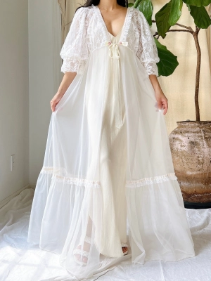 Vintage Puff Sleeve Nylon Dressing Gown - M